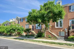 42746 Tunstall Terrace, Ashburn, VA 20147 - Photo 3
