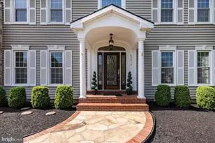 43518 Golden Meadow Cir, Ashburn, VA 20147 - Photo 3