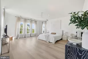 22320 Lost Branch Cir, Ashburn, VA 20148 - Photo 9