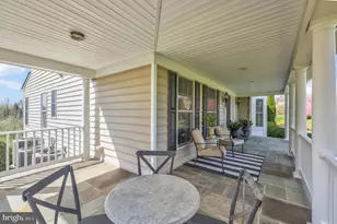 37619 Wright Farm Dr, Purcellville, VA 20132 - Photo 9