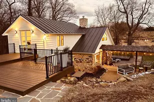 35500 Troon Ct, Round Hill, VA 20141 - Photo 1