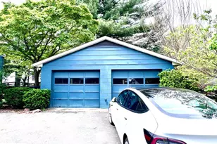 18 E Loudoun St, Round Hill, VA 20141 - Photo 3
