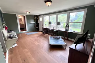 18 E Loudoun St, Round Hill, VA 20141 - Photo 11