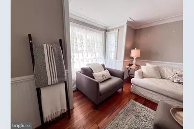 18 E Loudoun Street, Round Hill, VA 20141 - Photo 5