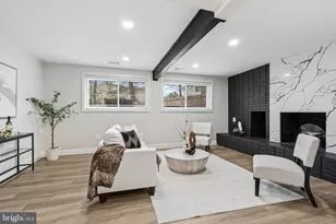 218 Penny Ln, Sterling, VA 20164 - Photo 23