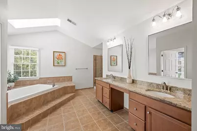 20338 Fishers Island Court, Ashburn, VA 20147 - Photo 29