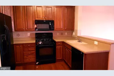 19263 Winmeade Drive, Leesburg, VA 20176 - Photo 5