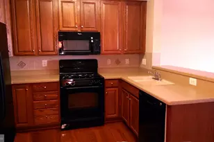 19263 Winmeade Dr, Leesburg, VA 20176 - Photo 5