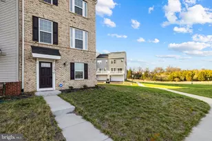 19410 Paiute Ter, Leesburg, VA 20175 - Photo 3