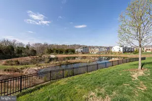 1400 Ribbon Limestone Terrace SE, Leesburg, VA 20175 - Photo 37