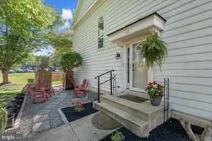 113 Connery Terrace SW, Leesburg, VA 20175 - Photo 3