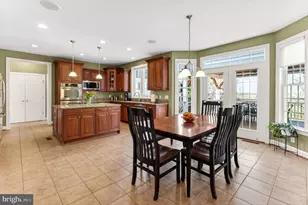 21379 Fairhunt Dr, Ashburn, VA 20148 - Photo 7