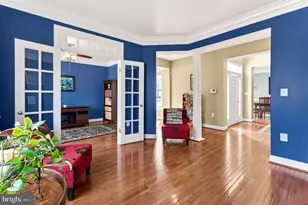 21379 Fairhunt Dr, Ashburn, VA 20148 - Photo 11