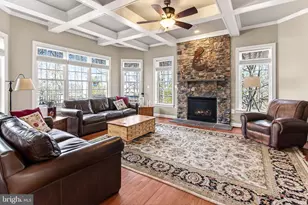 21379 Fairhunt Dr, Ashburn, VA 20148 - Photo 3