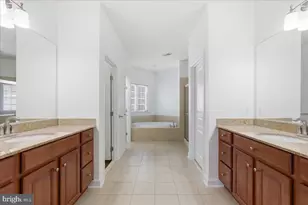 25283 Connor Ct, Aldie, VA 20105 - Photo 31