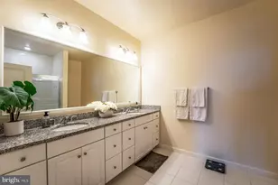 23290 Milltown Knoll Square, Ashburn, VA 20148 - Photo 23