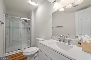 10217 McKean Ct, Great Falls, VA 22066 - Photo 35