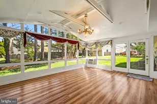 10217 McKean Ct, Great Falls, VA 22066 - Photo 37