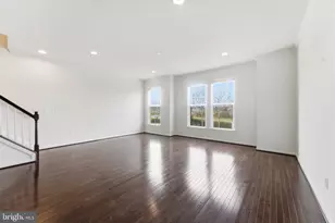 42396 Benfold Square, Brambleton, VA 20148 - Photo 15