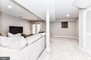 20855 Blythwood Ct, Ashburn, VA 20147 - Photo 47