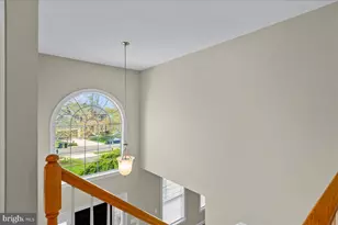 20543 Chapin Ct, Sterling, VA 20165 - Photo 19