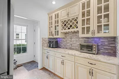 22579 Forest Manor Drive, Ashburn, VA 20148 - Photo 17