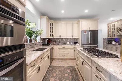 22579 Forest Manor Drive, Ashburn, VA 20148 - Photo 15