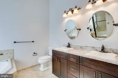 25242 Dunvegan Square, Chantilly, VA 20152 - Photo 19