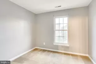 25242 Dunvegan Square, Chantilly, VA 20152 - Photo 27