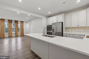 43748 Transit Sq, Ashburn, VA 20147 - Photo 17