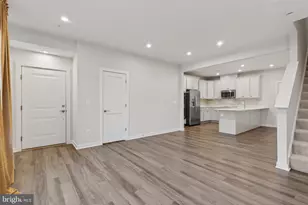 43748 Transit Sq, Ashburn, VA 20147 - Photo 9