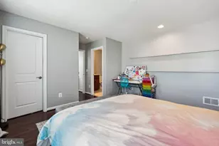 22778 Trailing Rose Ct, Brambleton, VA 20148 - Photo 27