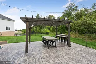 22778 Trailing Rose Ct, Brambleton, VA 20148 - Photo 35