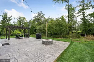 22778 Trailing Rose Ct, Brambleton, VA 20148 - Photo 37