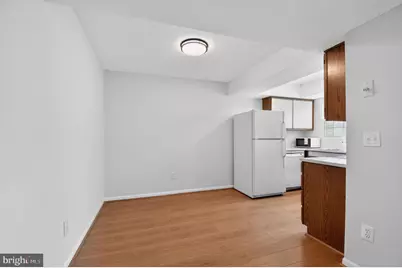 113 Prosperity Avenue SE #C, Leesburg, VA 20175 - Photo 5