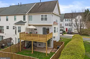 45426 Clarkes Crossing Square, Sterling, VA 20164 - Photo 29