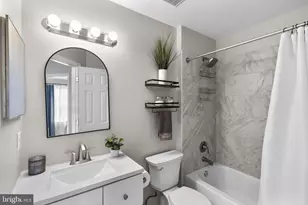 45426 Clarkes Crossing Square, Sterling, VA 20164 - Photo 25