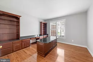 20251 Kiawah Island Dr, Ashburn, VA 20147 - Photo 7