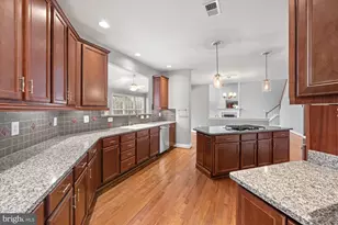 20251 Kiawah Island Dr, Ashburn, VA 20147 - Photo 11