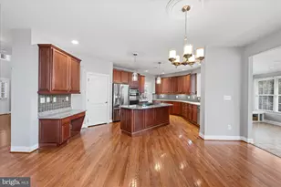 20251 Kiawah Island Dr, Ashburn, VA 20147 - Photo 9