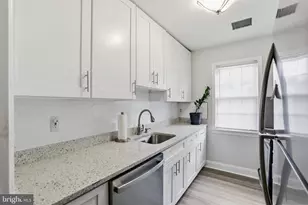 207 Dry Mill Rd SW, Leesburg, VA 20175 - Photo 9