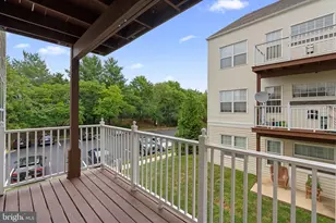 21850 Locomotive Terrace, Sterling, VA 20166 - Photo 35