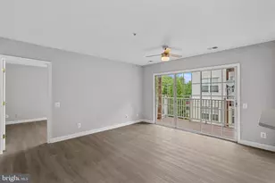 21850 Locomotive Terrace, Sterling, VA 20166 - Photo 3