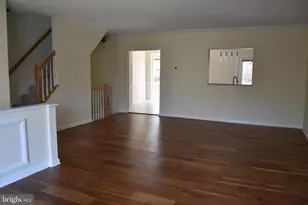 44037 Kings Arms Square, Ashburn, VA 20147 - Photo 3