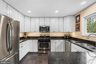 44082 Gala Cir, Ashburn, VA 20147 - Photo 15