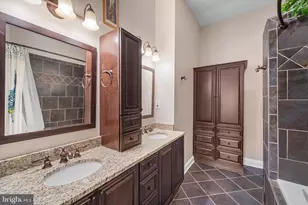 44082 Gala Cir, Ashburn, VA 20147 - Photo 25