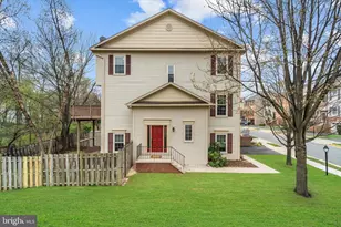 44082 Gala Cir, Ashburn, VA 20147 - Photo 3