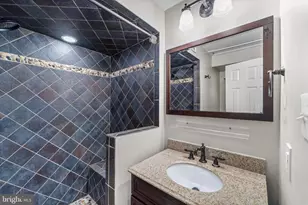 44082 Gala Cir, Ashburn, VA 20147 - Photo 11