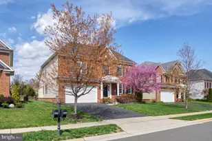 42330 Rising Moon Pl, Brambleton, VA 20148 - Photo 5