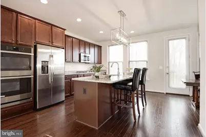 42482 Dogwood Glen Square, Sterling, VA 20166 - Photo 11